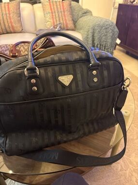 Black Women's Travel Duffel Bag with Top Handles and Shoulder Strap
